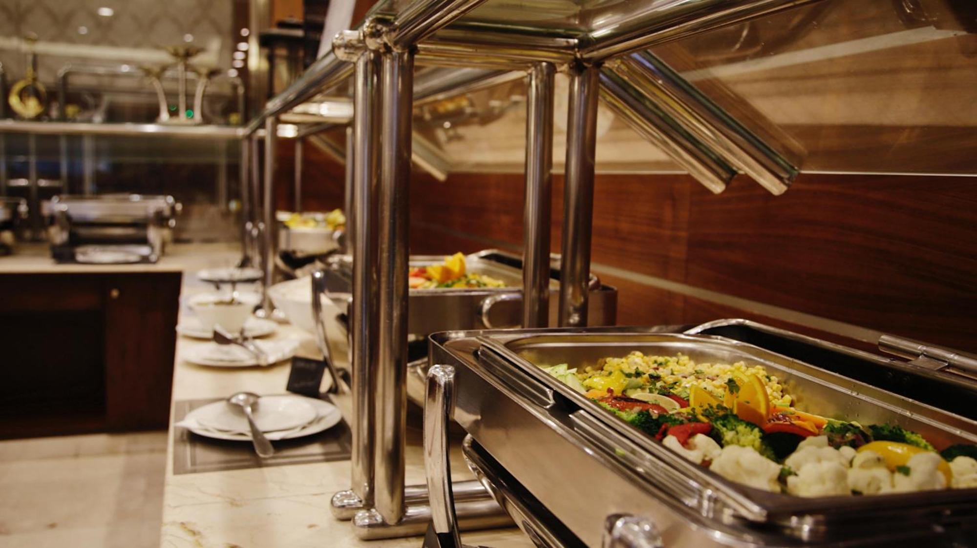Nozol Royal Inn Hotel Medyna Zewnętrze zdjęcie
