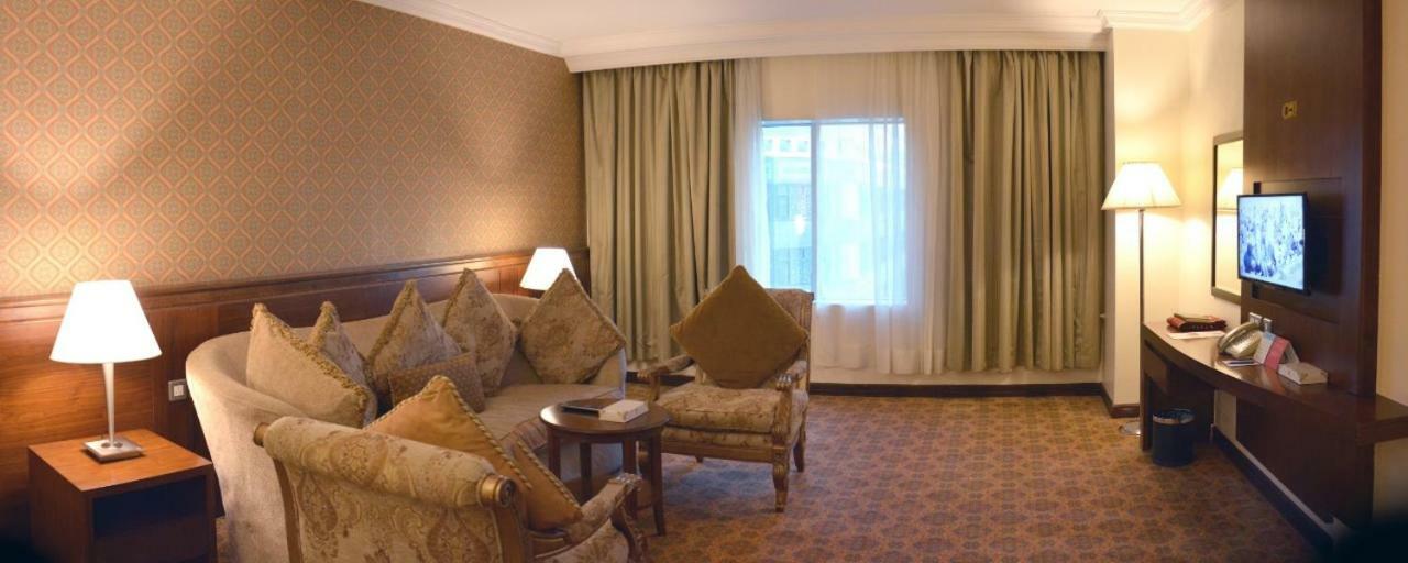 Nozol Royal Inn Hotel Medyna Zewnętrze zdjęcie
